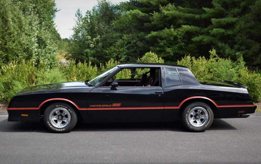  Chevrolet Monte Carlo SS 1985 года  (фото 8 из 69)